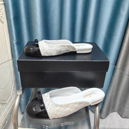 MULE IN WHITE SATIN MIX BLACK LAMBSKIN