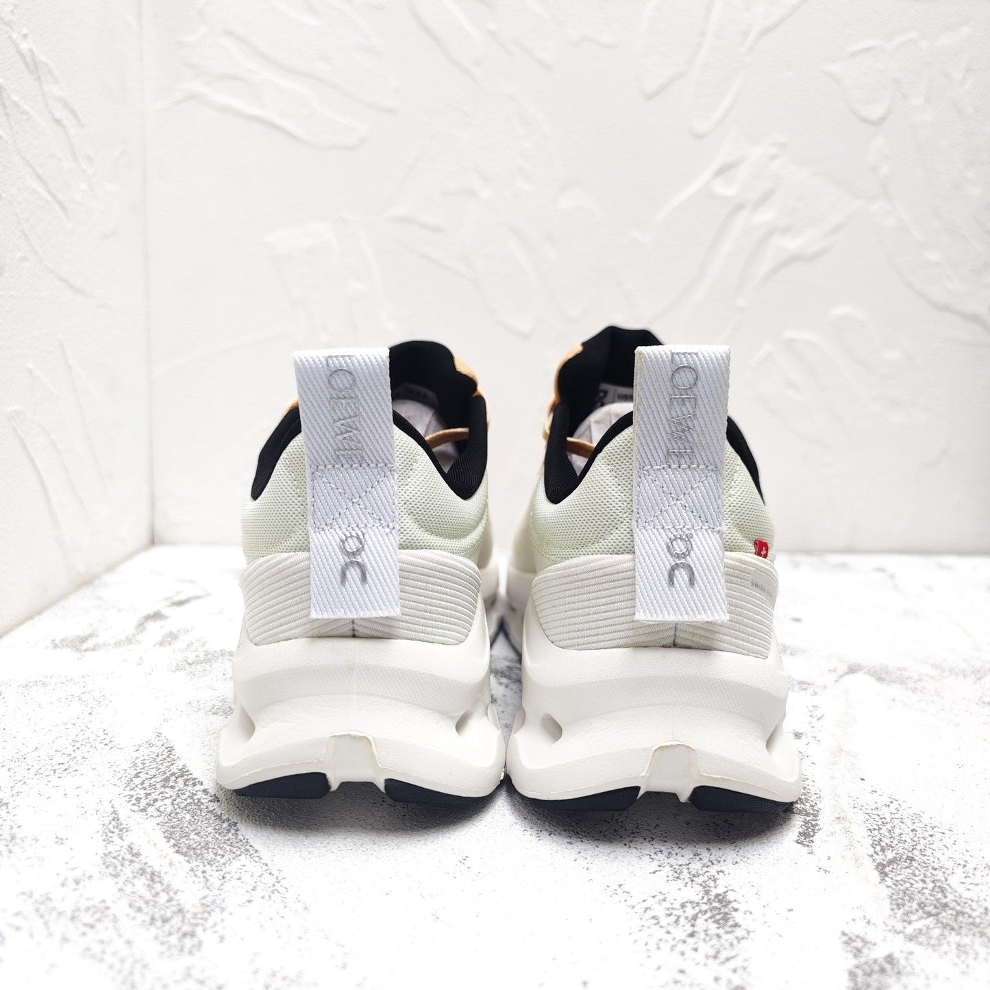 CLOUDTILT 2.0 SNEAKER PALE GRAY MIX PALE ORANGE CALFSKIN AND BREATHABLE MESH