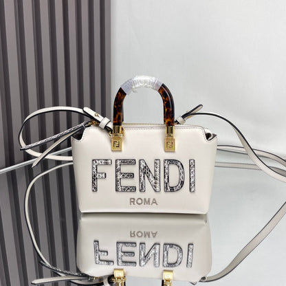 BY THE WAY MINI 18 IN WHITE LAMBSKIN GOLD HARDWARE