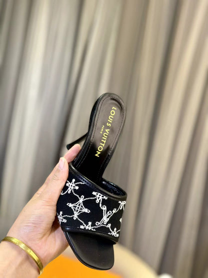 NEO REVIVAL HIGH MULE 95 MM IN BLACK EMBROIDERED FABRIC