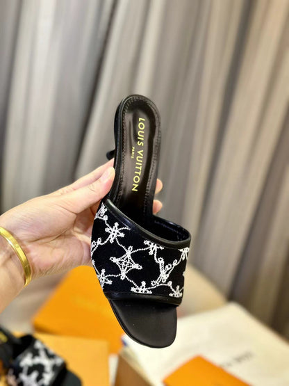 NEO REVIVAL HIGH MULE 95 MM IN BLACK EMBROIDERED FABRIC