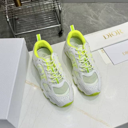 CD CHORONO SNEAKER IN WHITE AND LIGHT GREEN MESH