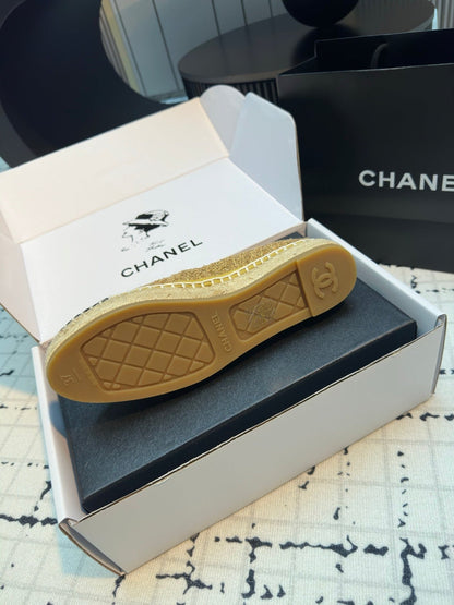 ESPADRILLES LOAFERS IN METALIC GOLD TWEED AND BLACK SATIN