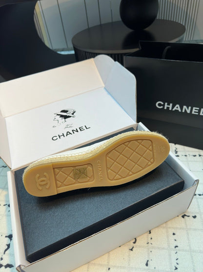 ESPADRILLES LOAFERS IN BLACK MIX WHITE LAMBSKIN