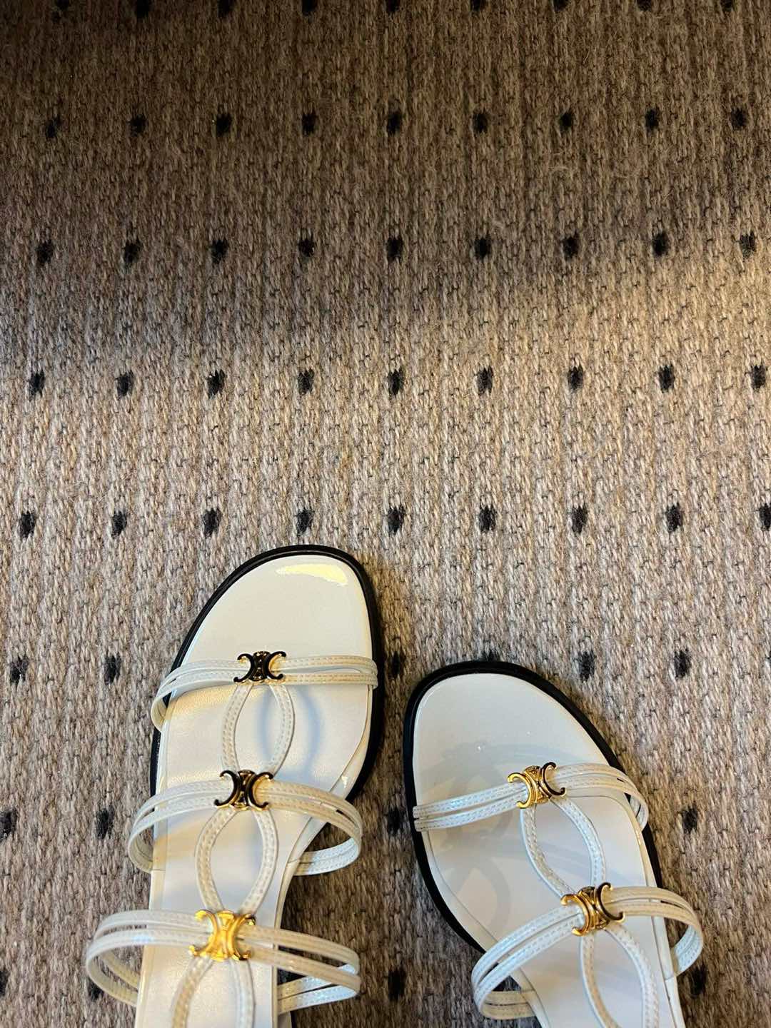 CLEMENCE MULTI TRIOMPHE 45 MM SANDAL IN WHITE LAMBSKIN