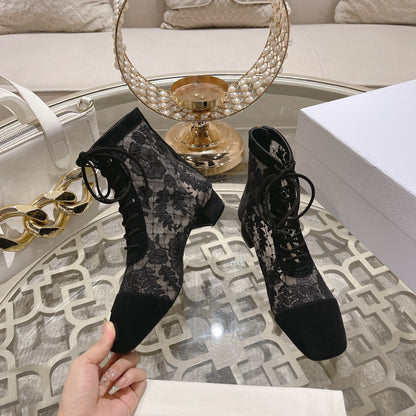 NAUGHTILY-D ANKLE BOOT BLACK TRANSPARENT MESH AND SUEDE EMBROIDERED WITH ROSES MOTIF 35 MM