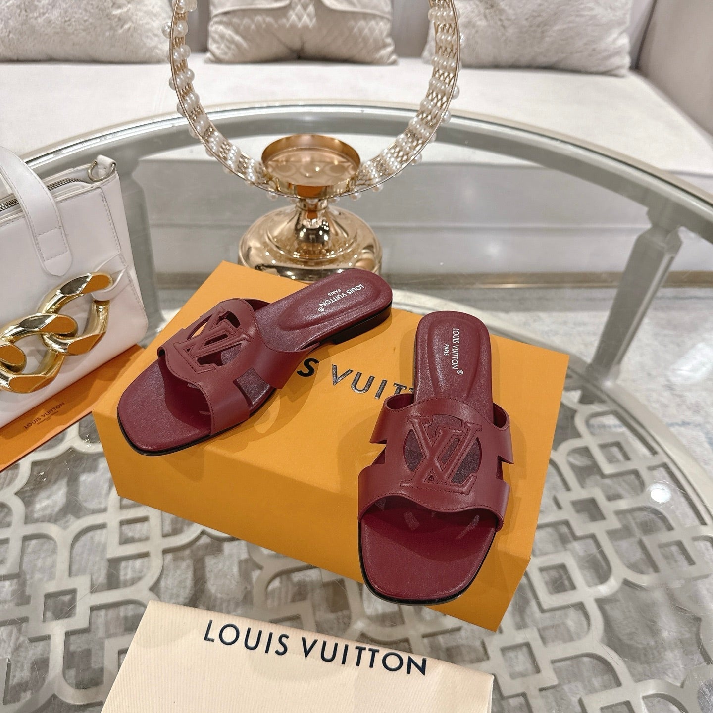 ISOLA FLAT SLIDE IN JAM RED CALFSKIN