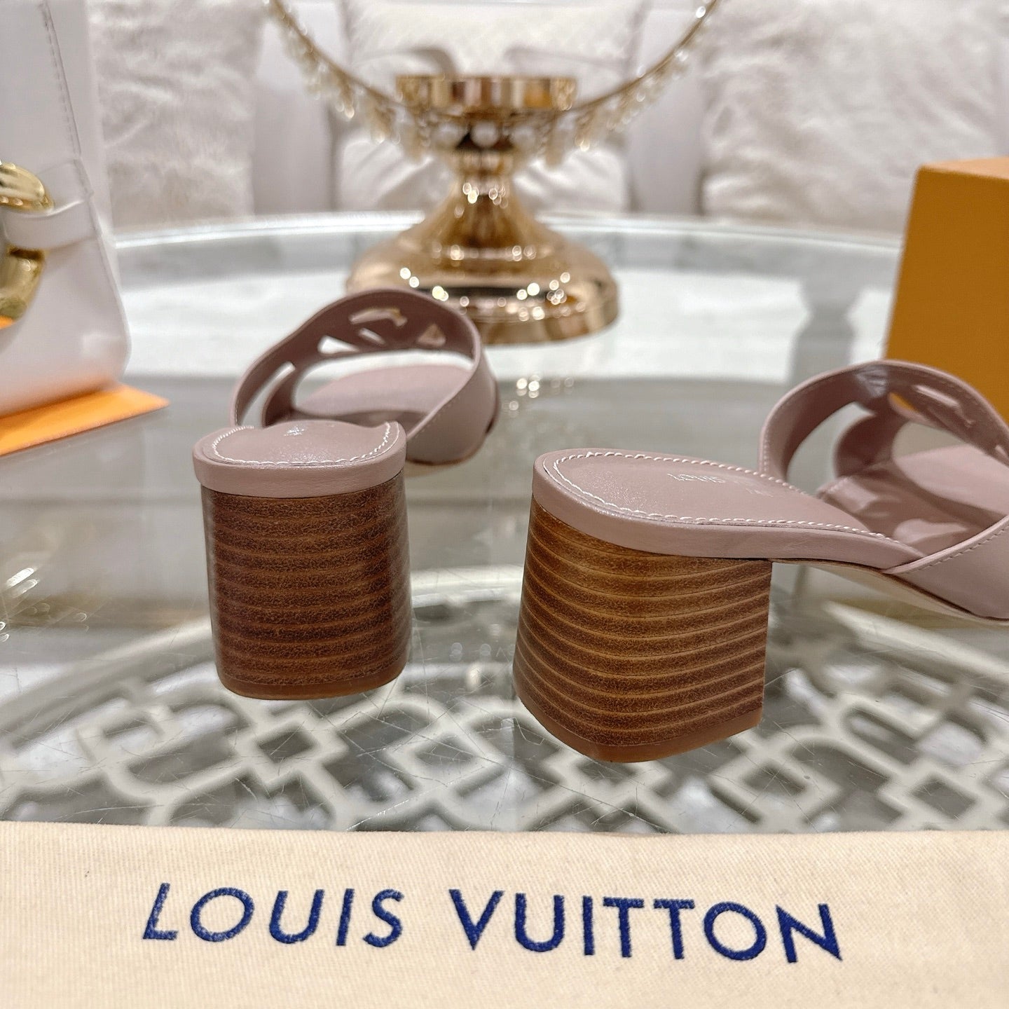 ISOLA HIGH 55 MM MULE IN DUSTY PINK CALFSKIN