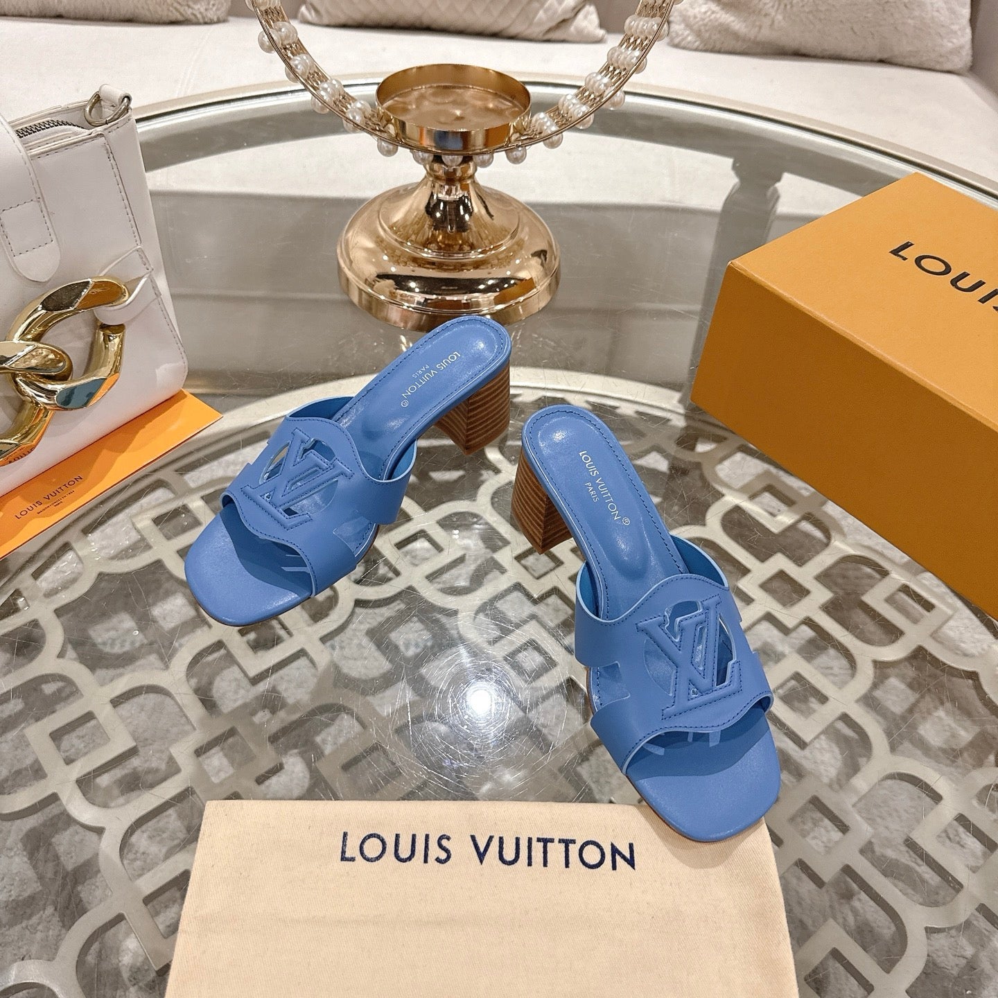 ISOLA HIGH 55 MM MULE IN CORNFLOWER BLUE CALFSKIN