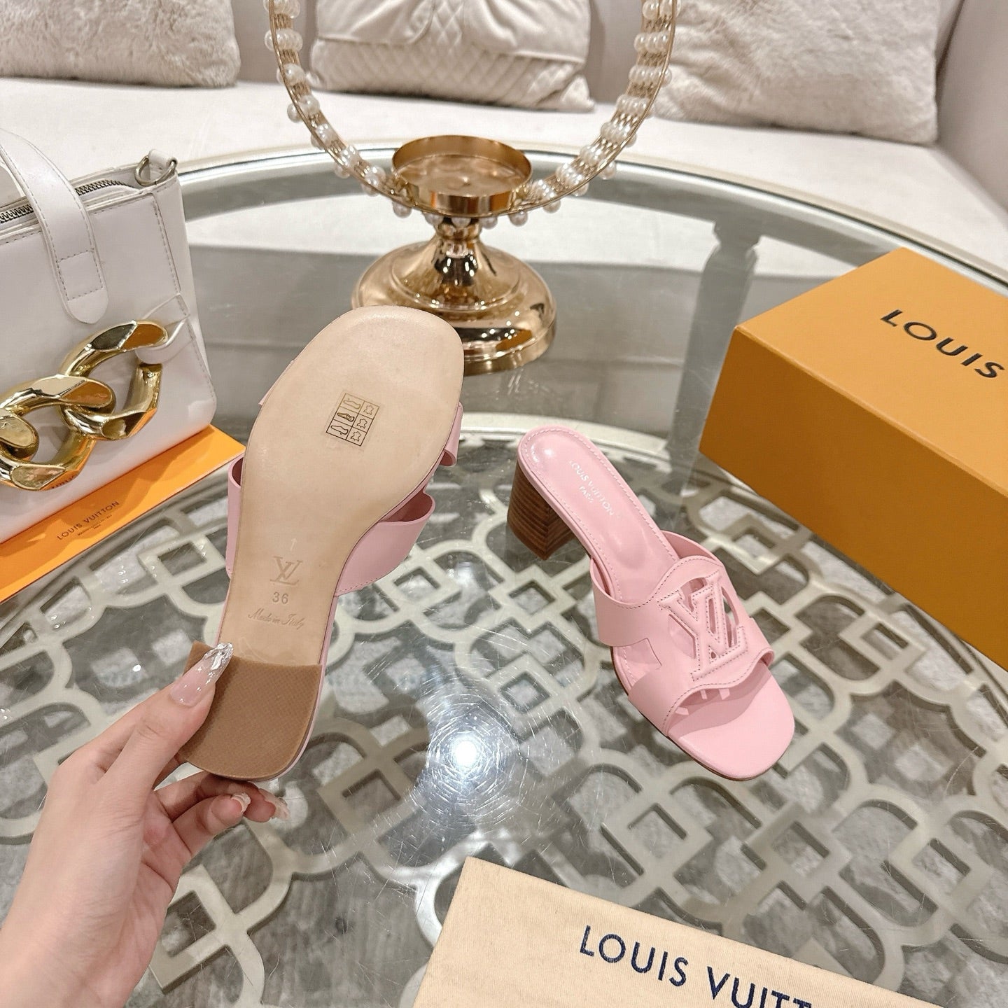 ISOLA HIGH 55 MM MULE IN PASTEL PINK CALFSKIN