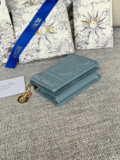 MINI LADY GARDENIA WALLET 11 IN SLATE GREY QUILTED CALFSKIN