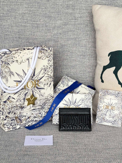 FREESIA CARD HOLDER 10 IN BLACK QUILTED ALLOVER CALFSKIN