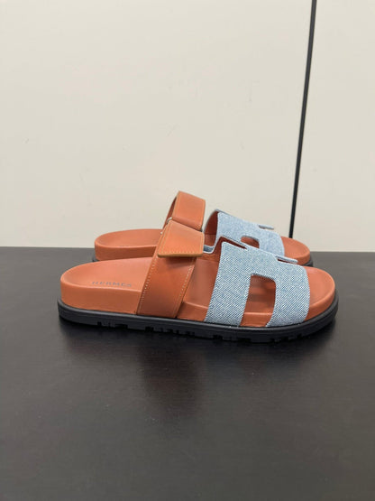 CHYPRE SANDAL ORANGE MIX SKY CALFSKIN