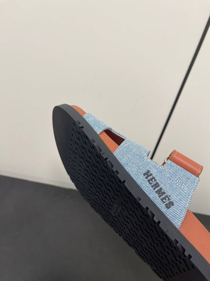 CHYPRE SANDAL ORANGE MIX SKY CALFSKIN