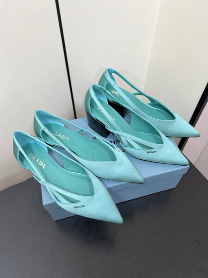 CUT-OUT BALLERINAS IN TURQUOISE BLUE SATIN