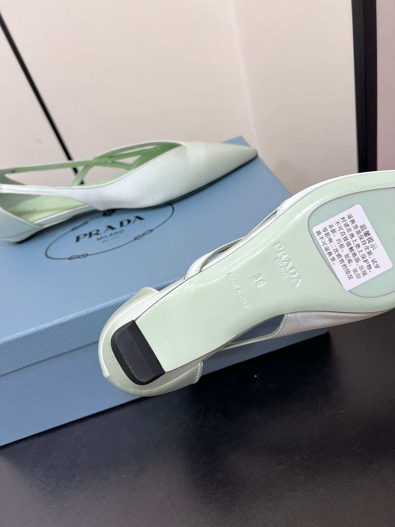 CUT-OUT BALLERINAS IN CHETWODE GREEN SATIN