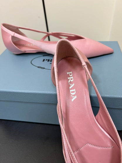 CUT-OUT BALLERINAS IN BABY PINK SATIN