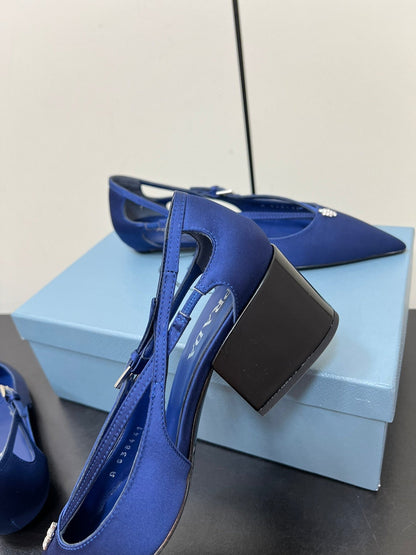 CUT-OUT PUMPS WITH BEAD BUCKLE IN NAVY BLUE SATIN