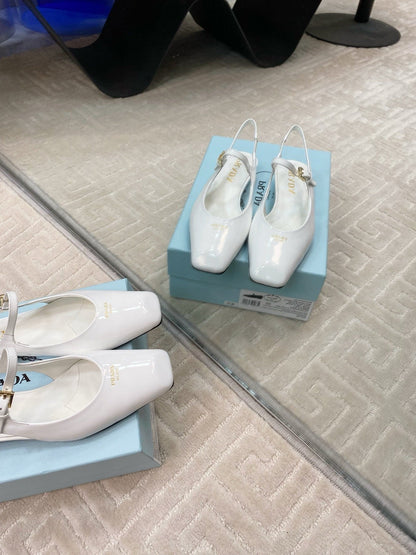 MARY JANE SLINGBACK SQUARE TOE IN WHITE PATENT SHEEPSKIN