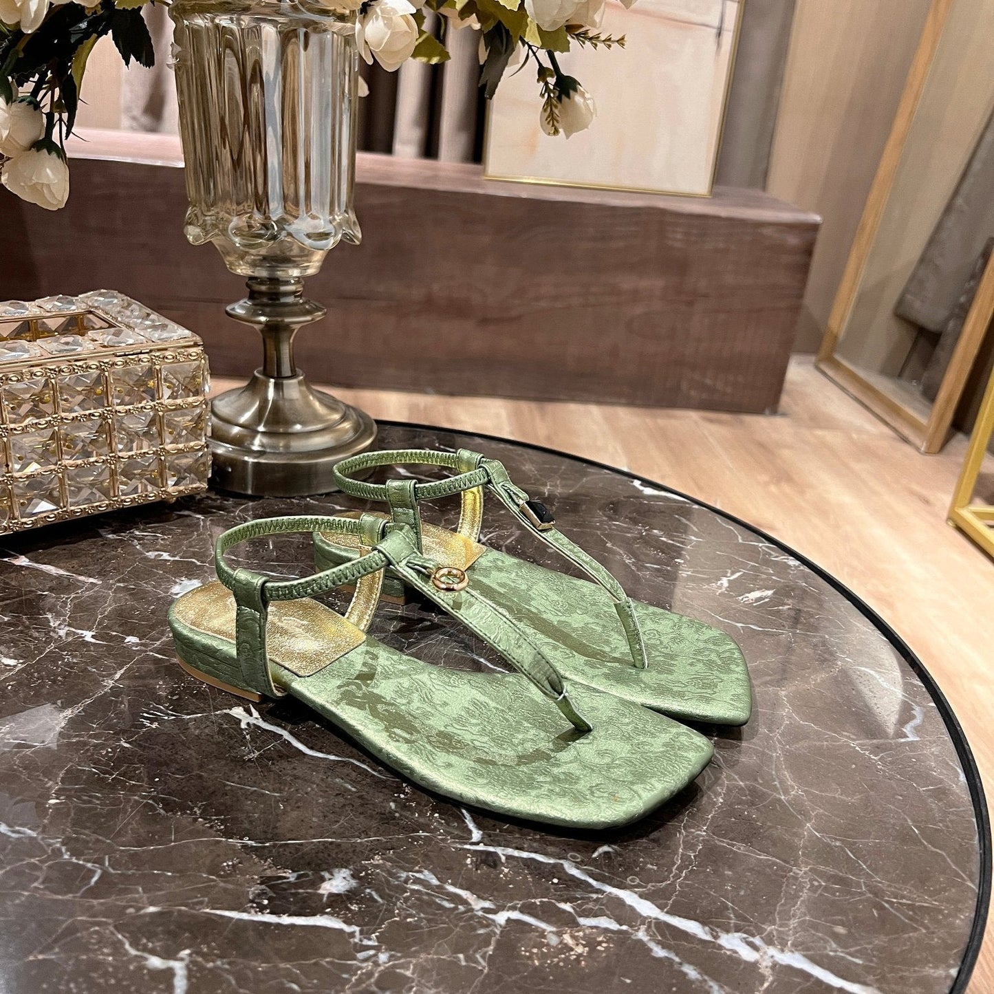 LP MINDIL SANDAL ROBIN 'S EGG SILK