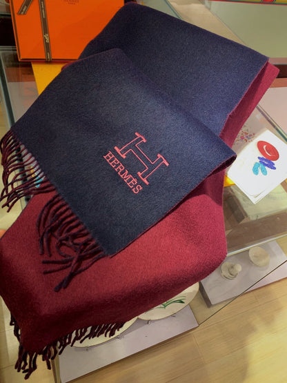 DOUBLE-FACE STOLE 200 CM IN DARK PURPLE AND RED PINK CASHMERE 394773