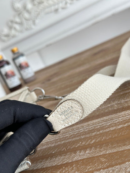 MINI NEO 17 EVELYNE BAG IN OYSTER TAN CANVAS AND WHITE CALFSKIN