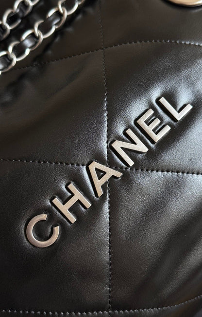 CC MINI HOBO HANDBAG 20 IN BLACK CALFSKIN SILVER-TONE HARDWARE