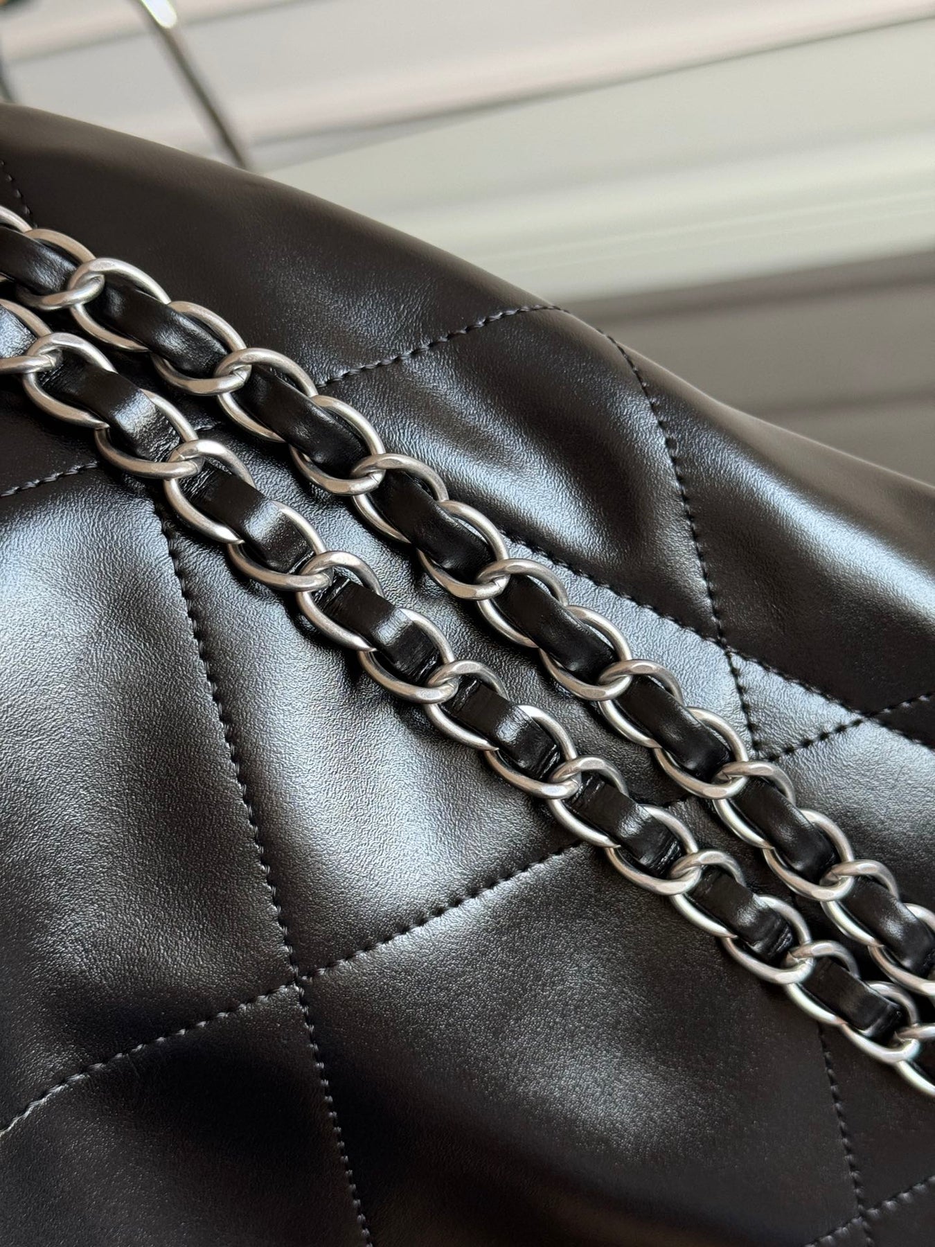 CC MINI HOBO HANDBAG 20 IN BLACK CALFSKIN SILVER-TONE HARDWARE