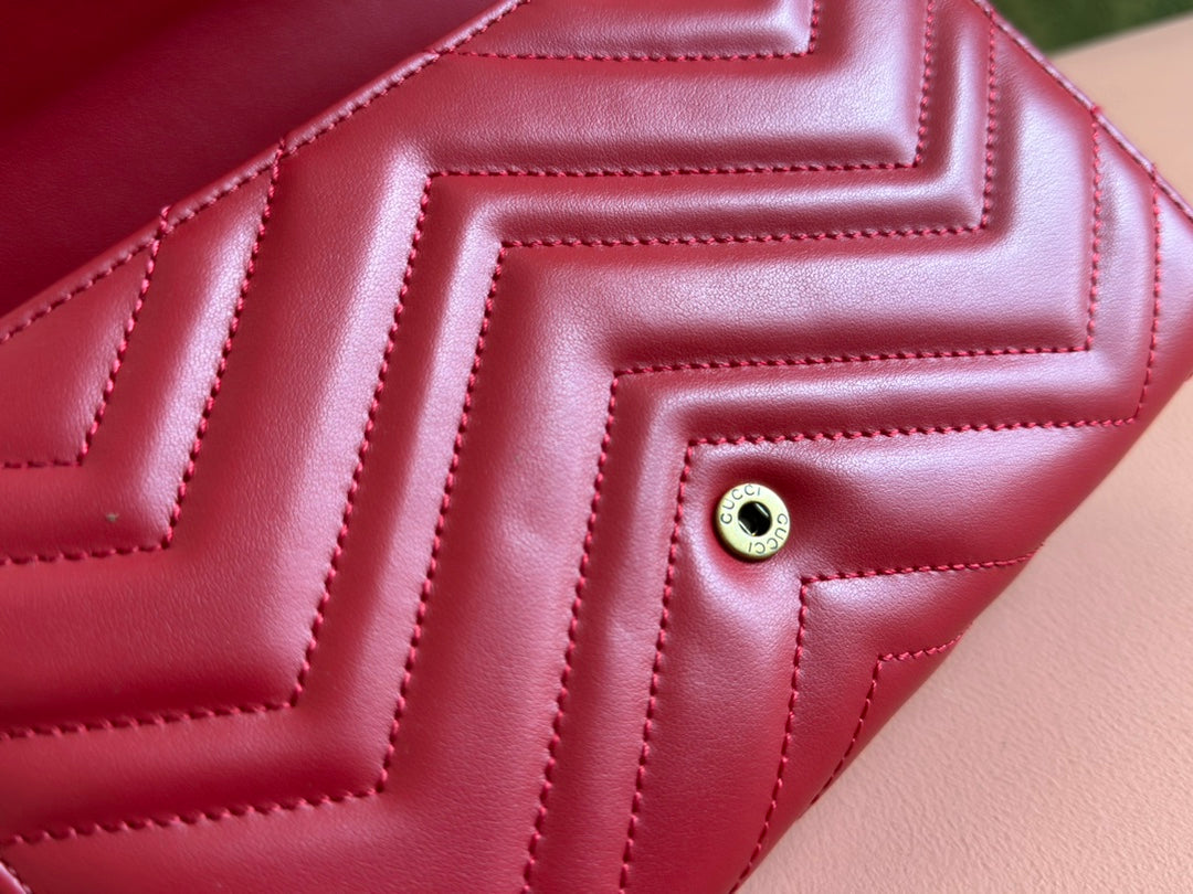 MARMONT SMALL SHOULDER BAG 20 IN RED LAMBSKIN GOLD HARDWARE