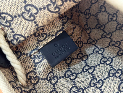 DRAWSTRING SHOULDER BAG LOGO PRINT 31 IN WHITE CANVAS DARK BLUE CALFSKIN