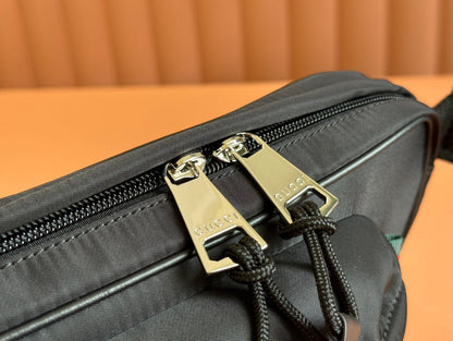 LARGE BELT BAG 34 IN BLACK CANVAS GREEN AND RED WEB DETAIL