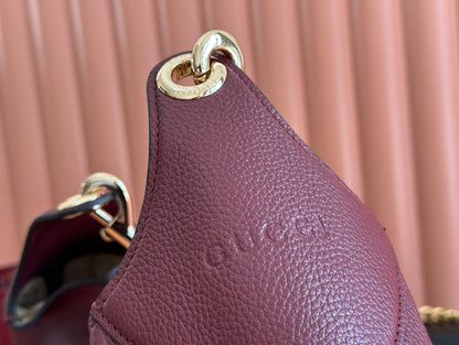 B LARGE SHOULDER BAG 49 IN ROSSO ANCORA RED CALFSKIN