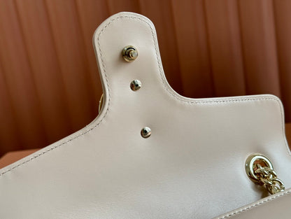 MARMONT MEDIUM SHOUDER BAG 26 IN LIGHT BEIGE CALFSKIN