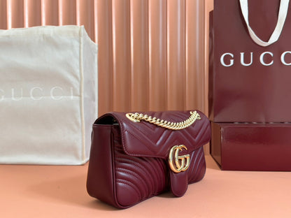 MARMONT MEDIUM SHOUDER BAG 26 IN ROSSO ANCORA RED CALFSKIN