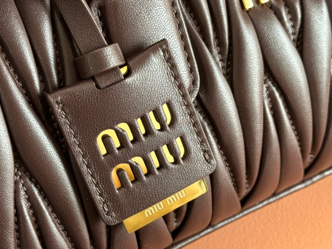 ARCADIE MATELASSÉ BAG 27 IN CONGO BROWN CALFSKIN GOLD HARDWARE