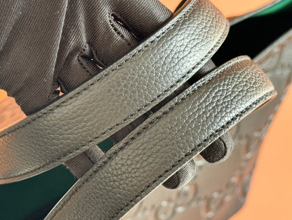 EMBLEM MEDIUM TOTE BAG 30 IN BLACK GG CALFSKIN