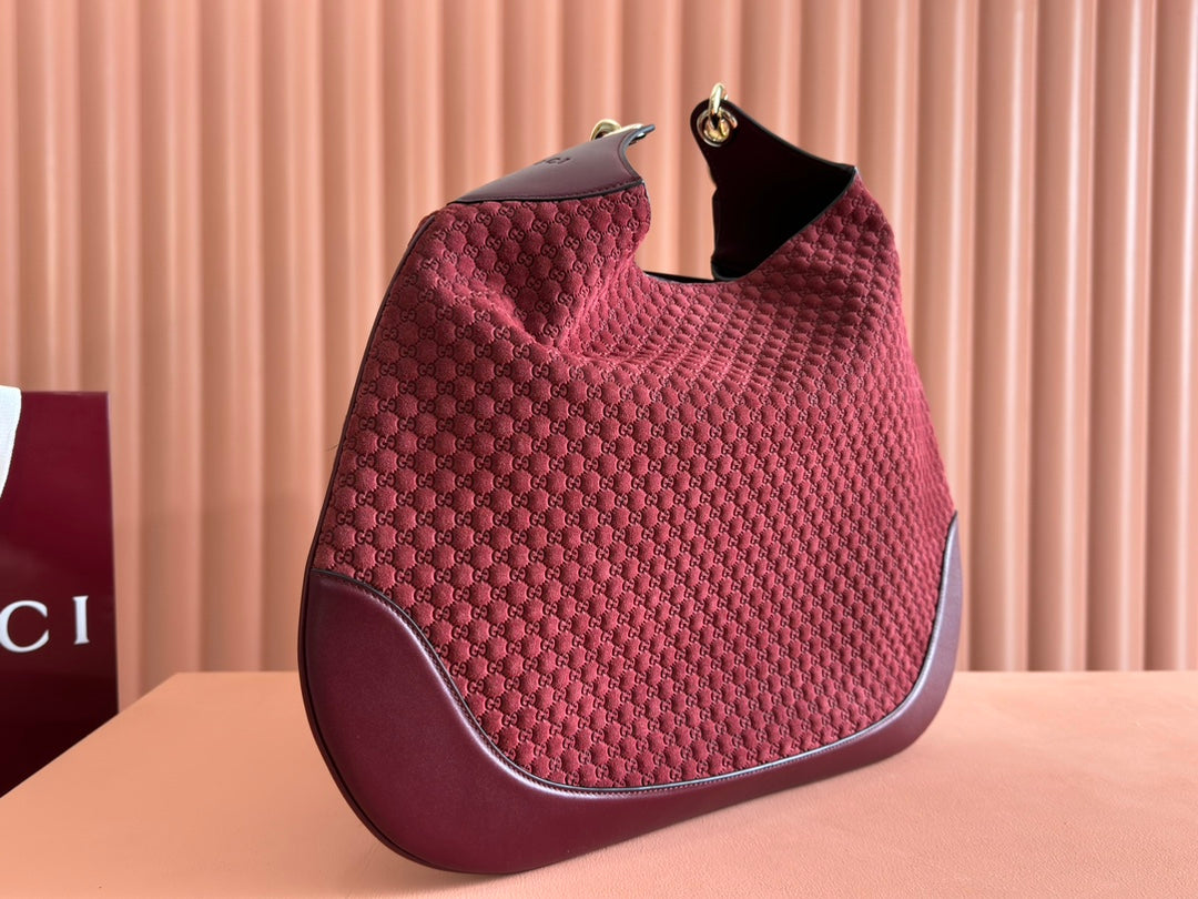 B LARGE SHOULDER BAG 49 IN ROSSO ANCORA RED GG EMBOSSED SUEDE