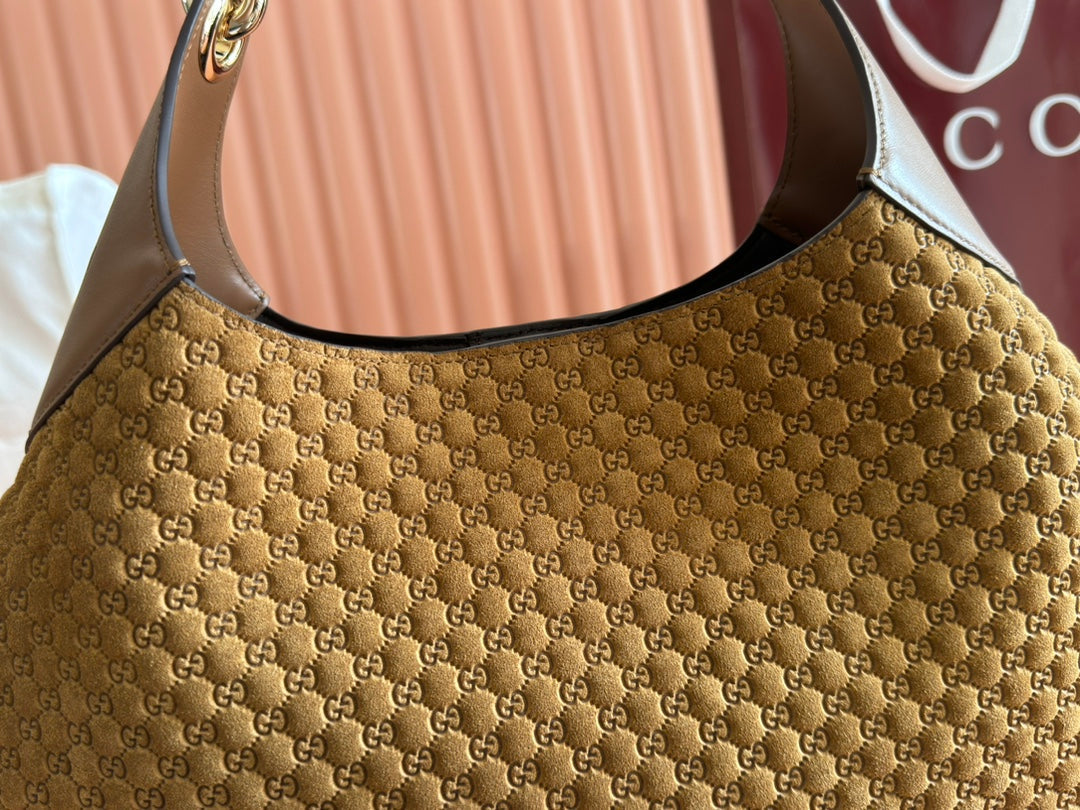 MEDIUM B SHOULDER BAG 42 IN BROWN GG SUEDE