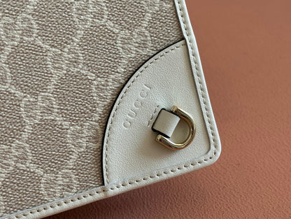 EMBLEM WALLET GG MONOGRAM 20 IN BEIGE AND WHITE SMOOTH CALFSKIN