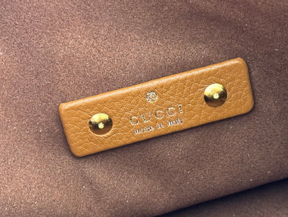 MEDIUM SOFTBIT MAXI SHOULDER BAG 27.5 IN BROWN GRAINY LAMBSKIN