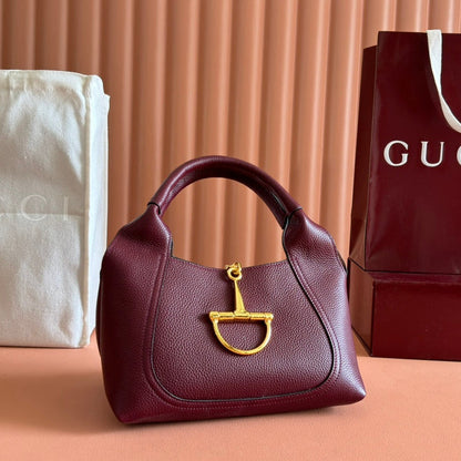 MEDIUM SOFTBIT MAXI SHOULDER BAG 27.5 IN ROSSO ANCORA RED GRAINY LAMBSKIN