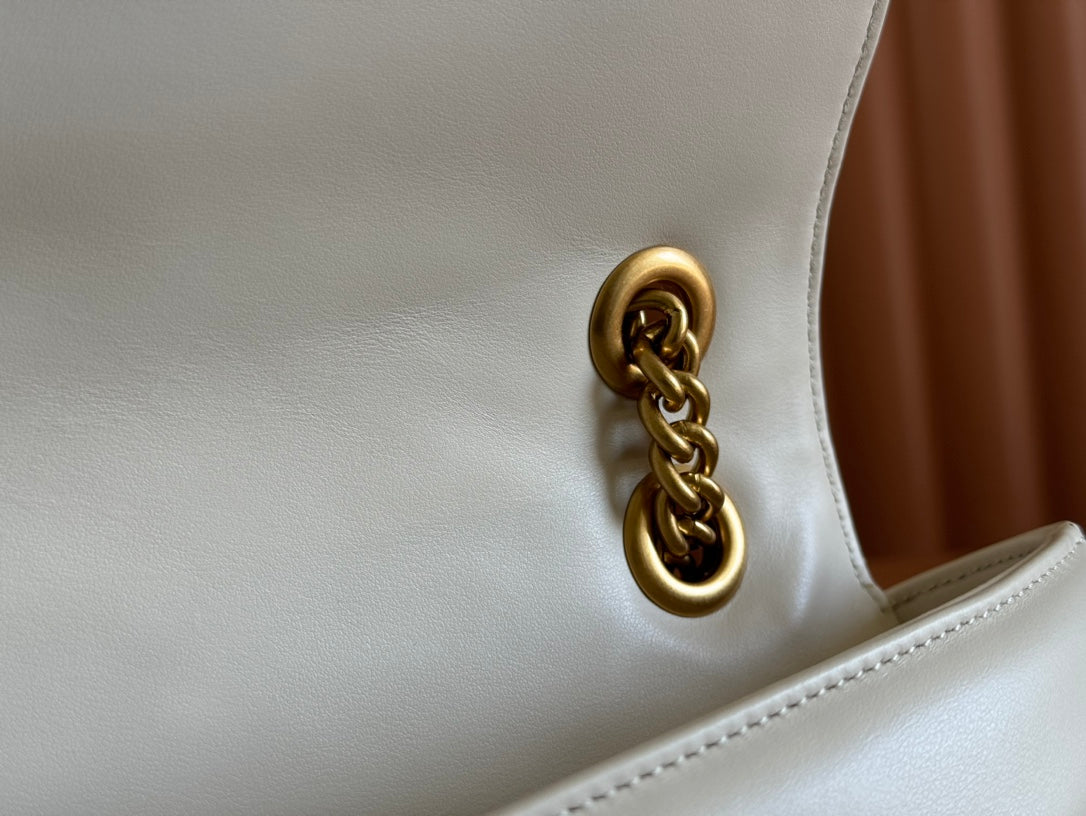 MARMONT SHOULDER BAG 31 IN WHITE CALFSKIN GOLD CHAIN