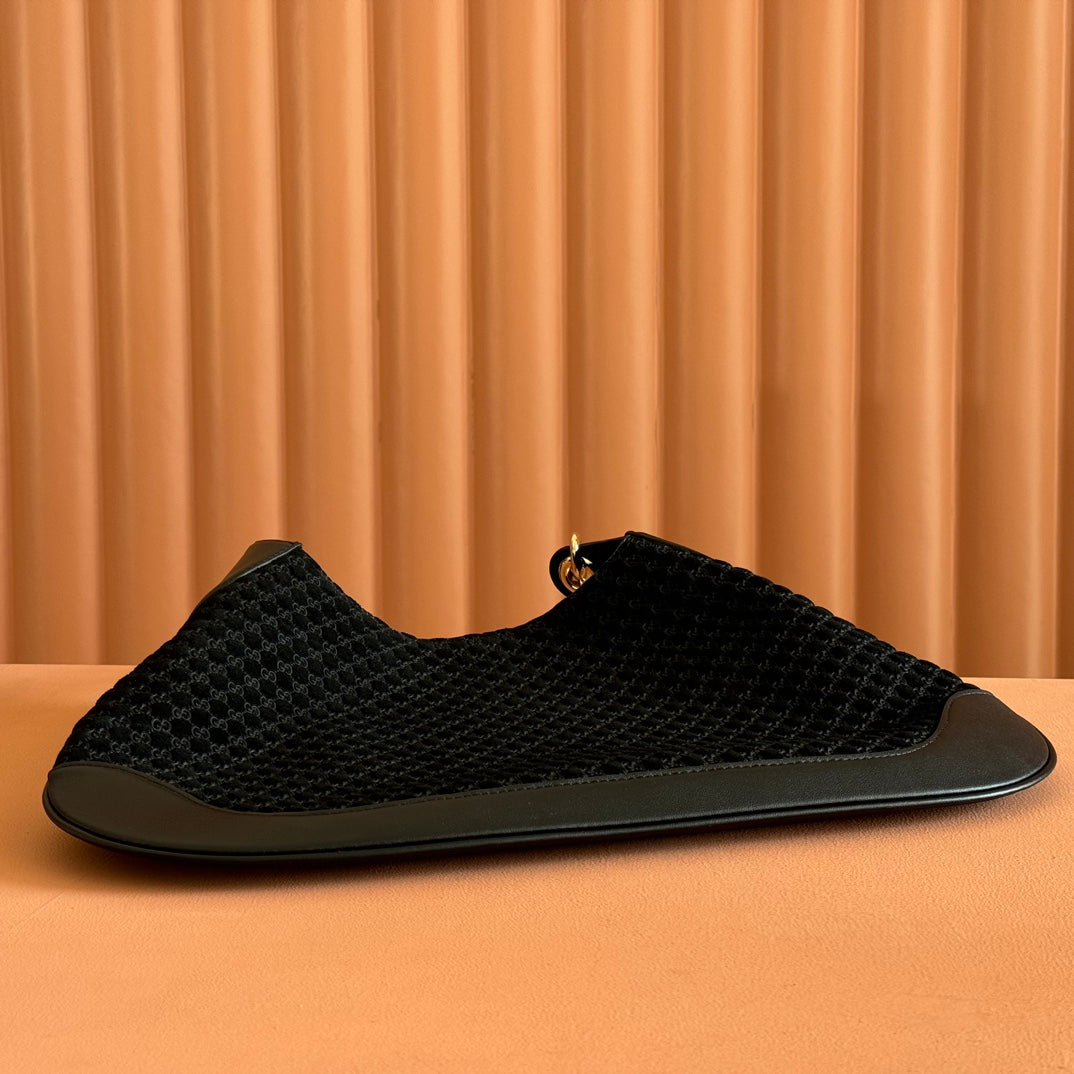 MEDIUM B SHOULDER BAG 42 IN BLACK GG SUEDE