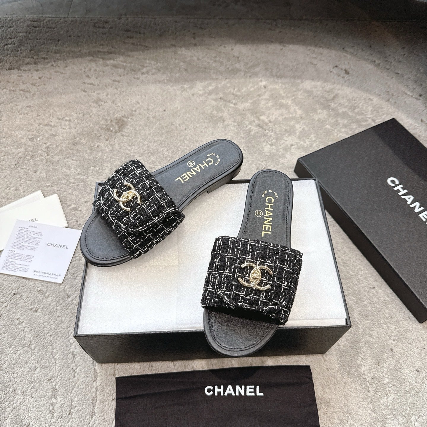 PLATFORM SLIPPERS LOGO IN BLACK TWEED AND LAMBSKIN