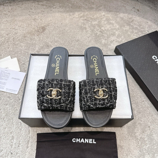 PLATFORM SLIPPERS LOGO IN BLACK TWEED AND LAMBSKIN