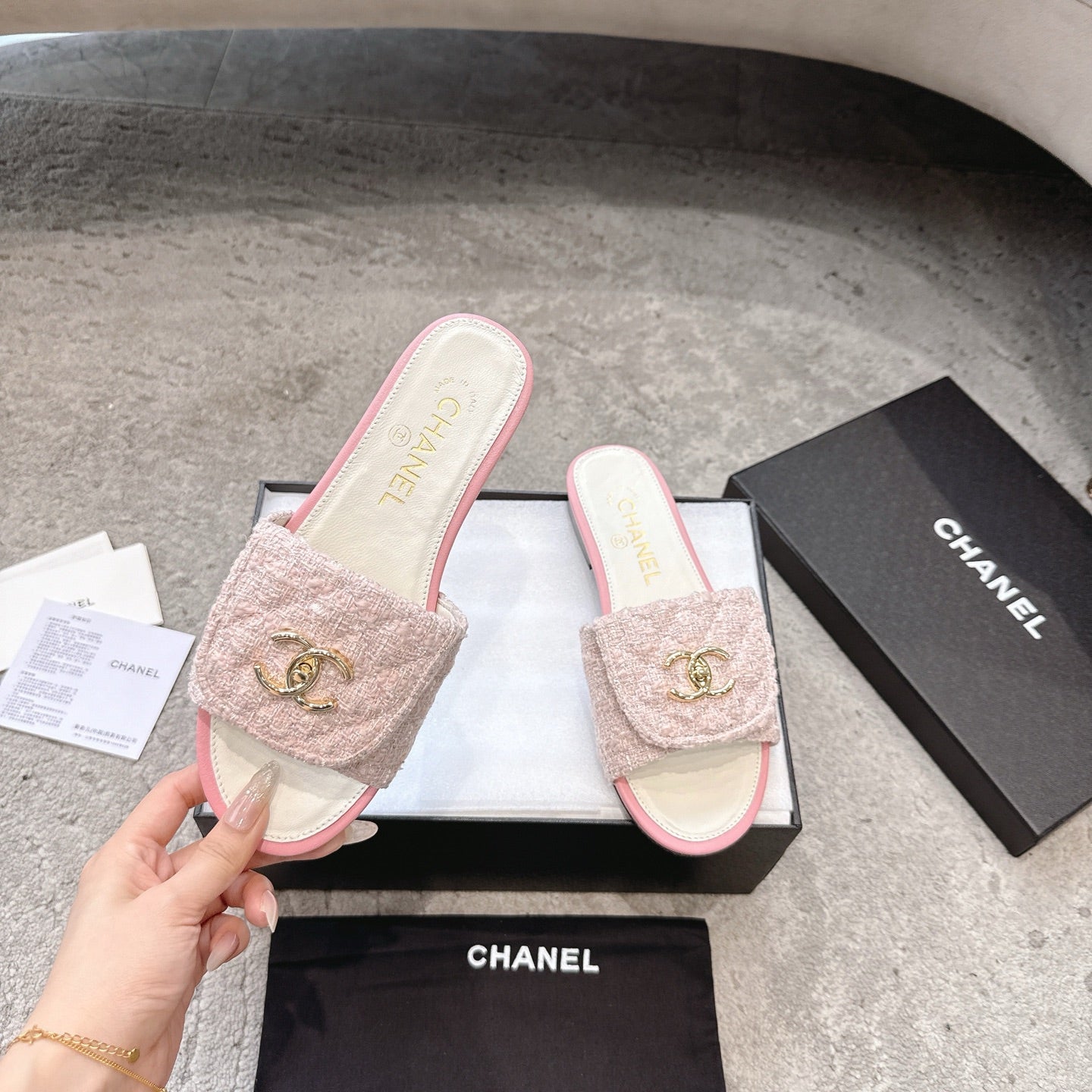 PLATFORM SLIPPERS LOGO IN WHITE MIX PINK TWEED AND LAMBSKIN