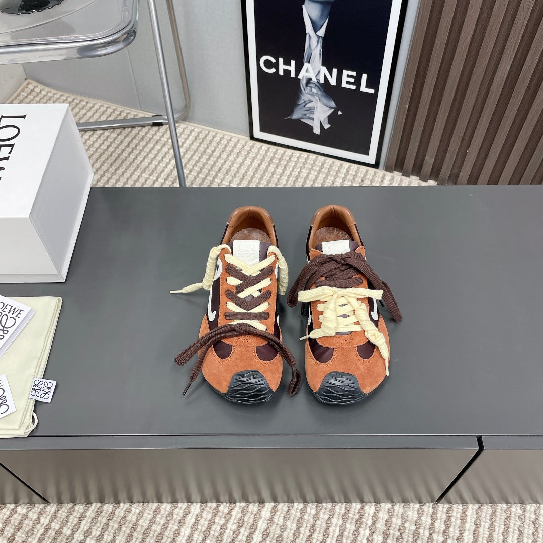 BALLET RUNNER 2.0 IN BRONZE BROWN SUEDE AND LYCRA FABRIC