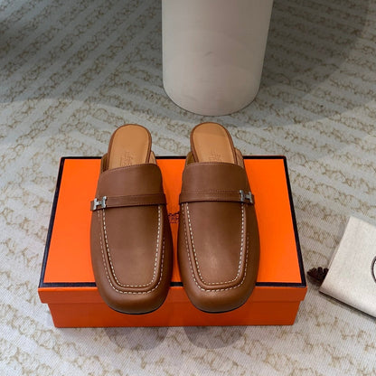 IENA MULE CARAMEL CALFSKIN