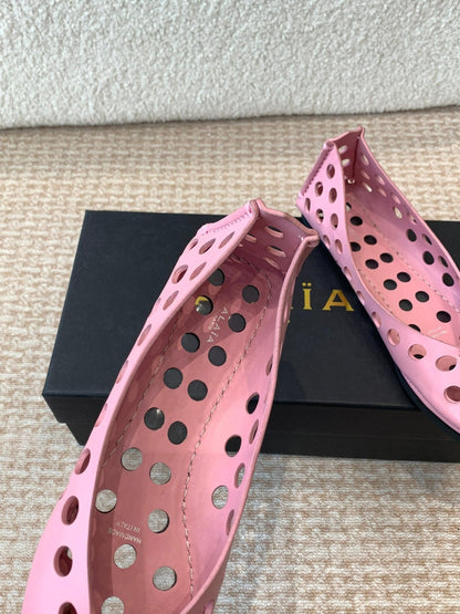 PERFO BALLET FLATS IN FLAMINGO PINK CALFSKIN