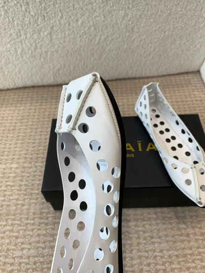 PERFO BALLET FLATS IN WHITE CALFSKIN